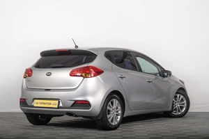Хетчбэк Kia Ceed 2013 года, 949000 рублей, Томск