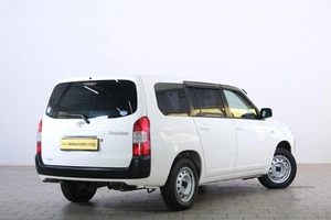 Универсал Toyota Probox 2020 года, 1349000 рублей, Омск