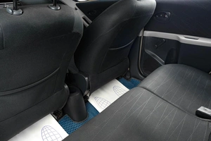 Хетчбэк Toyota Yaris 2006 года, 699000 рублей, Тюмень
