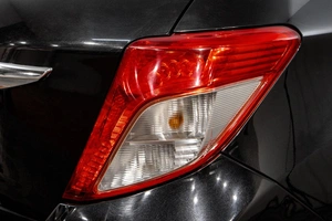 Хетчбэк Toyota Vitz 2014 года, 899000 рублей, Барнаул
