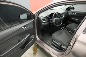 Седан Hyundai Solaris 2019 года, 1600000 рублей, Курск