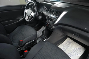 Седан Hyundai Solaris 2014 года, 969000 рублей, Тюмень