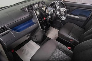 Хетчбэк Toyota Tank 2019 года, 1269000 рублей, Томск