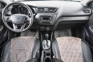 Седан Kia Rio 2013 года, 799000 рублей, Красноярск