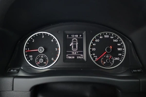 Внедорожник Volkswagen Tiguan 2013 года, 1399000 рублей, Обнинск