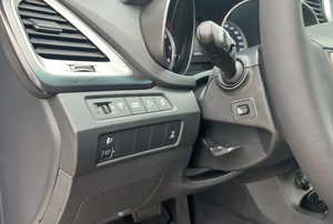 Внедорожник Hyundai Santa Fe 2017 года, 2240000 рублей, Солонцы