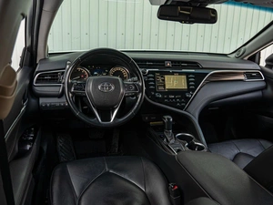 Седан Toyota Camry 2018 года, 2745000 рублей, Краснодар