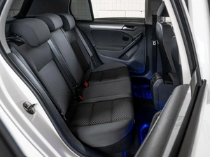 Хетчбэк Volkswagen Golf 2011 года, 970000 рублей, Краснодар