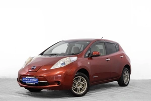 Хетчбэк Nissan Leaf 2013 года, 939000 рублей, Барнаул