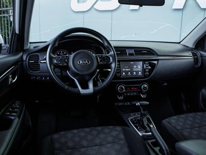 Хетчбэк Kia Rio X-Line 2019 года, 1460000 рублей, Большой Сочи