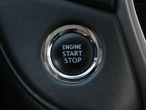 Внедорожник Toyota Land Cruiser 2015 года, 5194000 рублей, Кирилловка