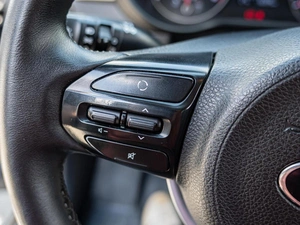 Хетчбэк Kia Rio X-Line 2019 года, 1354040 рублей, Краснодар