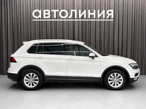 Внедорожник Volkswagen Tiguan 2016 года, 2149000 рублей, Красноярск