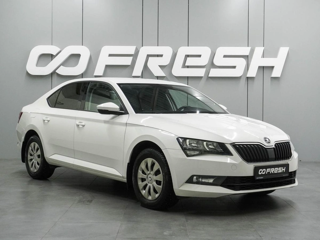 Лифтбек Skoda Superb 2018 года, 2089000 рублей, Воронеж