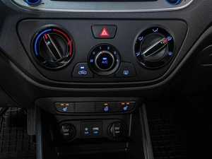 Седан Hyundai Solaris 2017 года, 1615000 рублей, Ставрополь