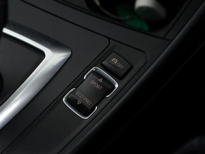 Хетчбэк BMW 1 серия 2015 года, 1495055 рублей, Москва