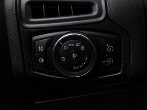 Хетчбэк Ford Focus 2012 года, 850000 рублей, Краснодар