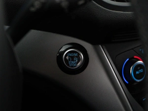 Внедорожник Ford Kuga 2018 года, 2089444 рублей, Москва