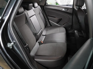 Хетчбэк Opel Astra 2013 года, 929000 рублей, Воронеж