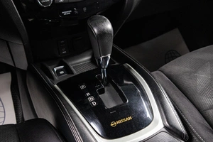 Внедорожник Nissan X-Trail 2017 года, 2389000 рублей, Сургут