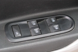 Хетчбэк ВАЗ (LADA) XRAY 2016 года, 829000 рублей, Омск