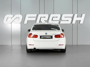 Седан BMW 3 серия 2012 года, 1750000 рублей, Красный Пахарь