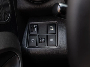 Внедорожник Toyota RAV4 2011 года, 1213000 рублей, Краснодар