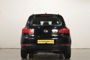 Внедорожник Volkswagen Tiguan 2012 года, 1249000 рублей, Челябинск
