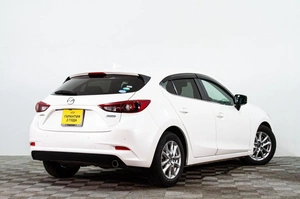 Седан Mazda Axela 2018 года, 1399000 рублей, Сургут