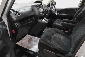 Минивэн Nissan Serena 2015 года, 1169000 рублей, Новокузнецк