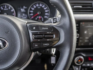 Седан Kia Rio 2017 года, 1250000 рублей, Краснодар