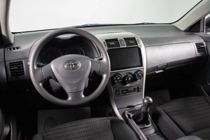 Седан Toyota Corolla 2007 года, 819000 рублей, Сургут