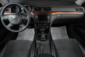 Лифтбек Skoda Superb 2010 года, 989000 рублей, Тюмень