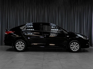 Седан Hyundai Solaris 2020 года, 1669000 рублей, Тюмень