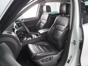 Внедорожник Volkswagen Touareg 2013 года, 2969000 рублей, Воронеж