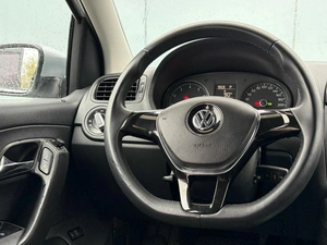 Седан Volkswagen Polo 2017 года, 999000 рублей, Ижевск