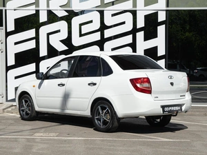 Седан ВАЗ (LADA) Granta 2012 года, 490000 рублей, Волгоград