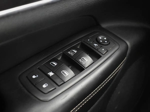 Внедорожник Jeep Grand Cherokee 2014 года, 1881900 рублей, Казань