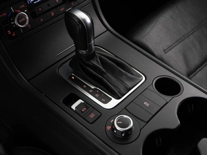 Внедорожник Volkswagen Touareg 2012 года, 1969050 рублей, Москва