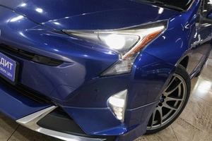 Лифтбек Toyota Prius 2016 года, 1629000 рублей, Новокузнецк