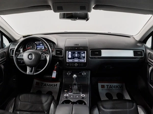 Внедорожник Volkswagen Touareg 2012 года, 2120000 рублей, Красноярск