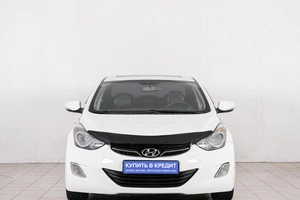 Седан Hyundai Avante 2011 года, 949000 рублей, Красноярск