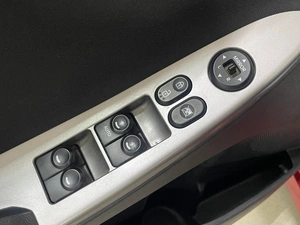 Седан Hyundai Solaris 2014 года, 1009000 рублей, Ачинск