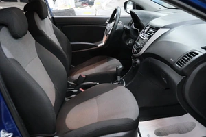 Хетчбэк Hyundai Solaris 2012 года, 1039000 рублей, Омск