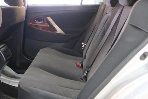 Седан Toyota Camry 2007 года, 949000 рублей, Омск
