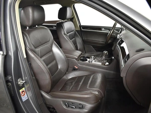 Внедорожник Volkswagen Touareg 2012 года, 1894100 рублей, Казань