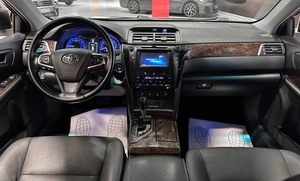 Седан Toyota Camry 2015 года, 1870000 рублей, Красноярск