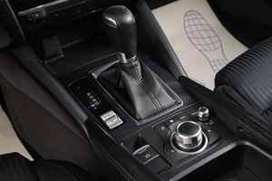 Седан Mazda 6 2016 года, 1949000 рублей, Тюмень