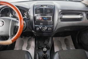 Внедорожник Kia Sportage 2006 года, 829000 рублей, Барнаул