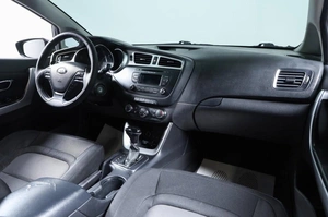 Хетчбэк Kia Ceed 2013 года, 899000 рублей, Новосибирск